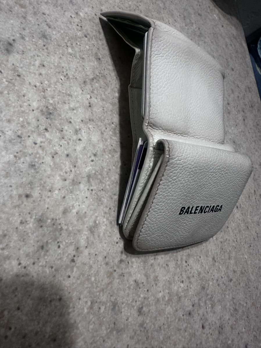 Balenciaga Balenciaga White tri fold multi pocket wallet Size ONE SIZE - 4 Thumbnail