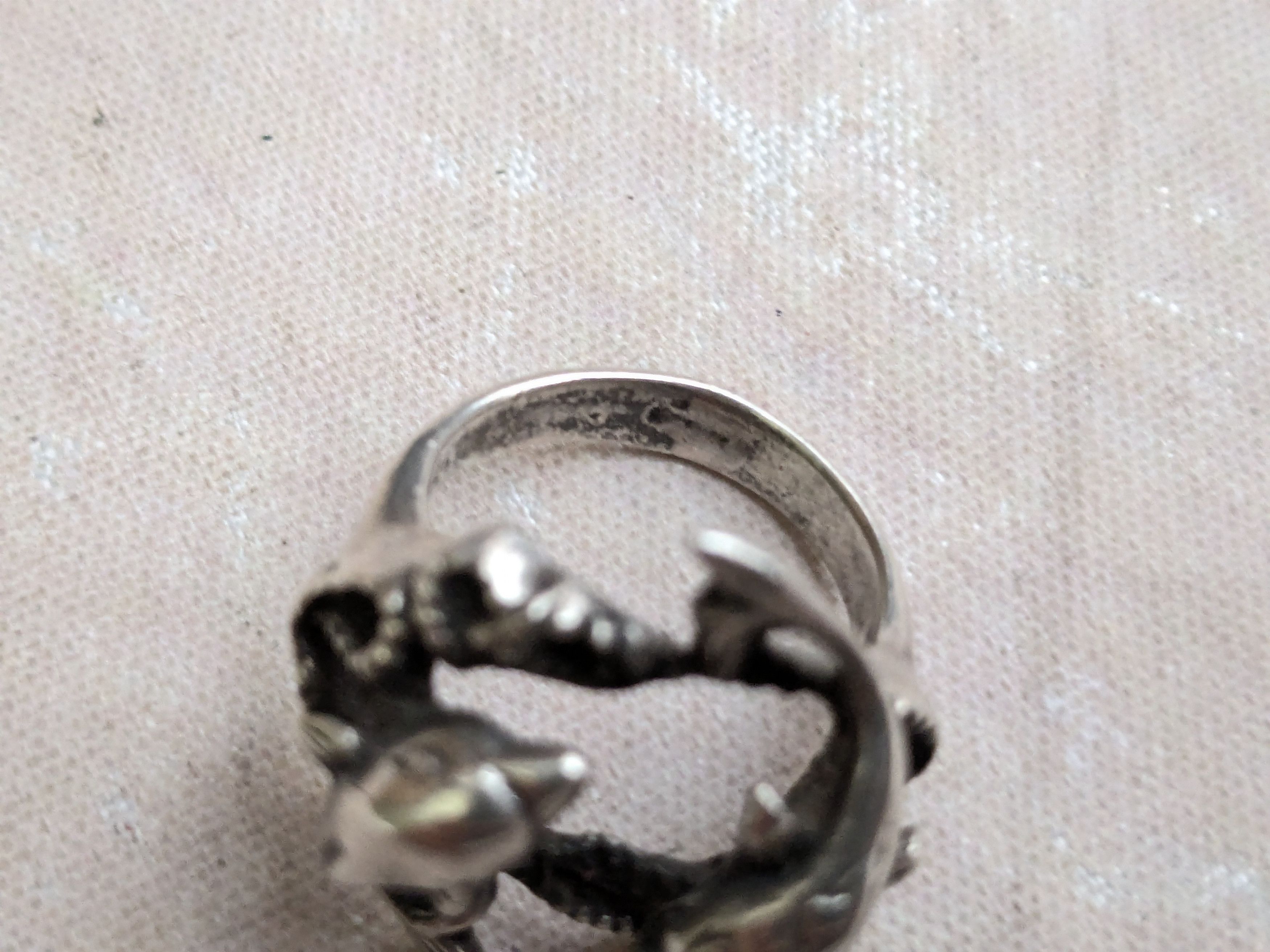 Sterling Silver Vintage Sterling Silver Ring Dolphin 5.75 Animal Size ONE SIZE - 7 Thumbnail