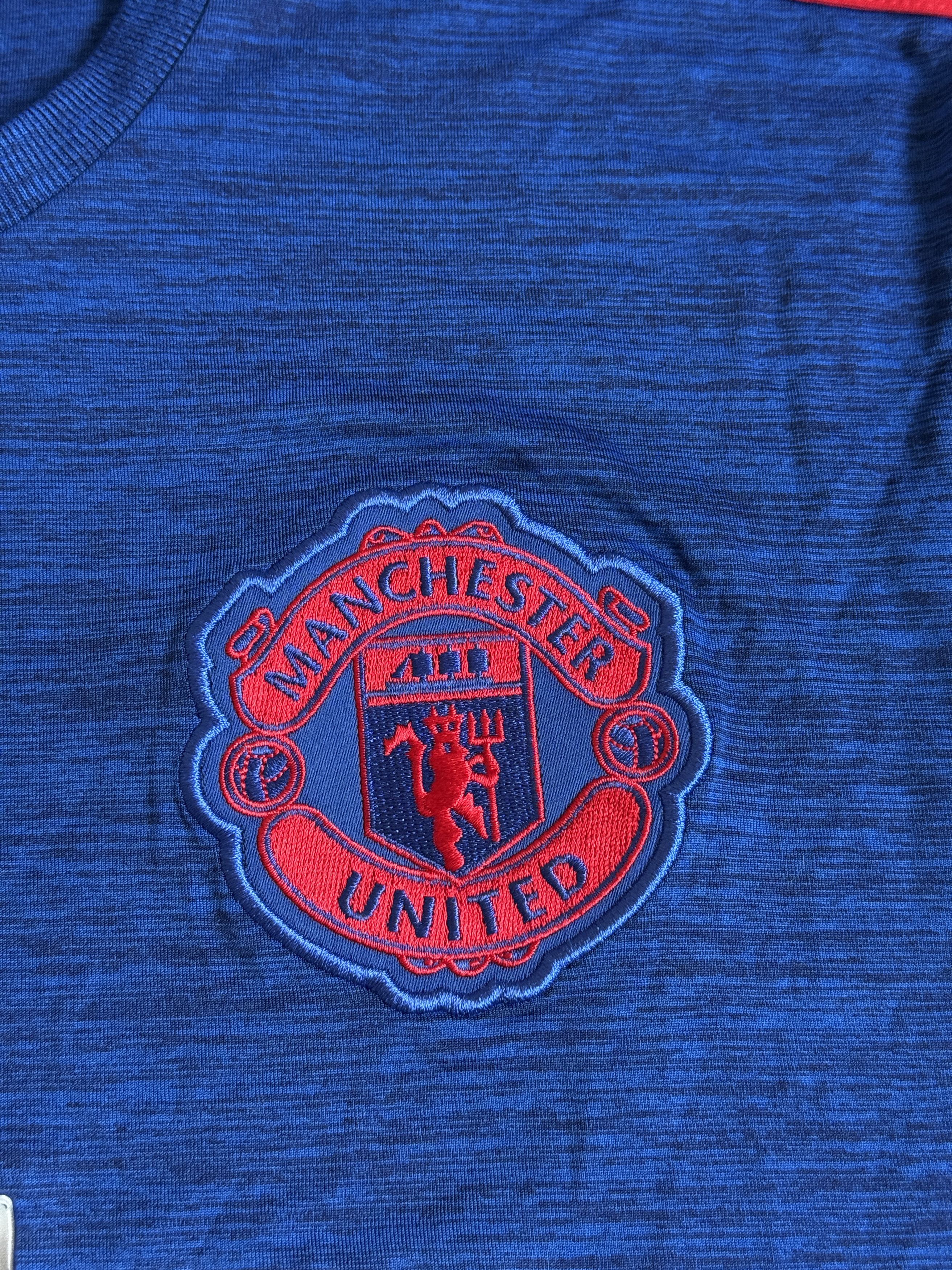 Adidas MANCHESTER UNITED 2016 2017 FOOTBALL SHIRT JERSEY ADIDAS L Size US L / EU 52-54 / 3 - 6 Thumbnail