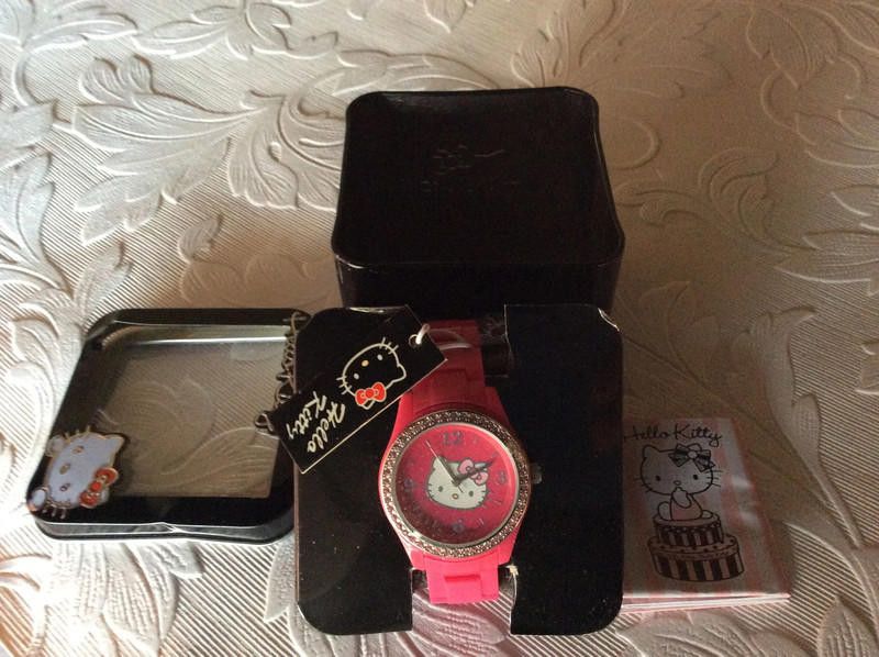 Designer Hello Kitty Kids Grand Prix Kitty pink plastic strap Watch Size ONE SIZE - 5 Thumbnail