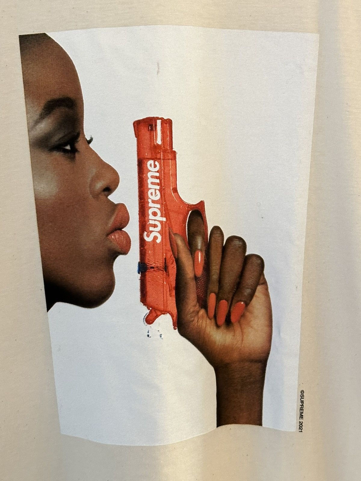 Supreme Supreme Water Pistol Tee Size US L / EU 52-54 / 3 - 2 Thumbnail