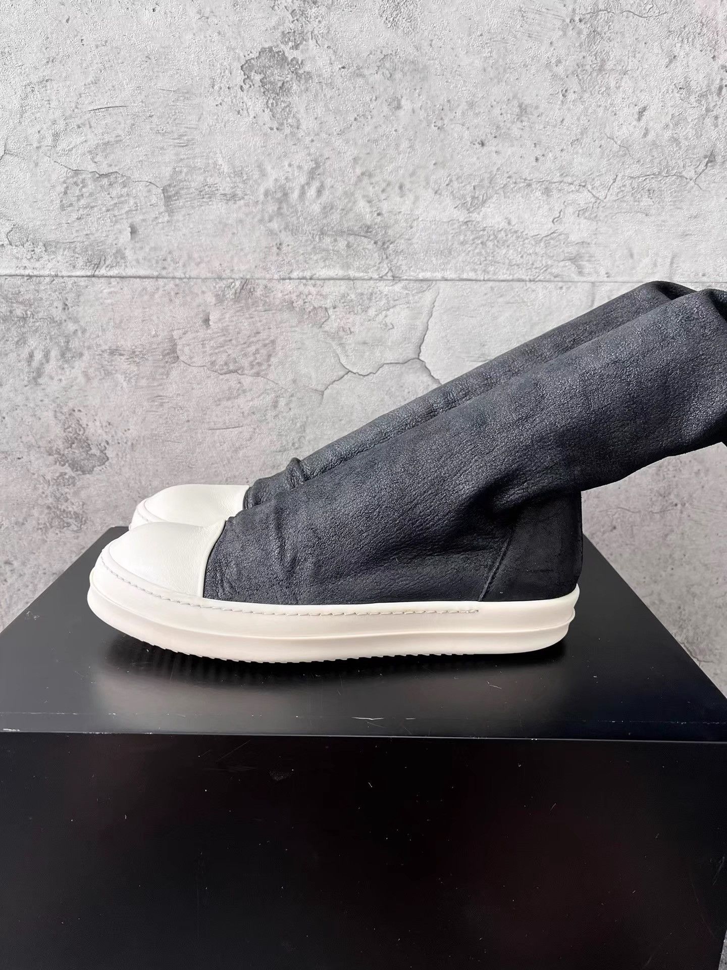 Rick Owens Rick Owens Men's Tall Boots K34 Size US 8.5 / EU 41-42 - 4 Thumbnail