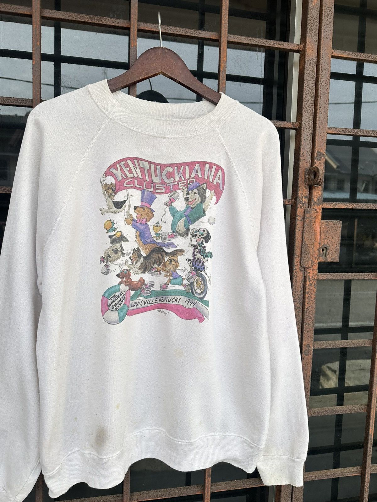 Vintage Vintage MC.Cartney Kentuckiana Cluster Tee Crewneck Size US L / EU 52-54 / 3 - 4 Thumbnail
