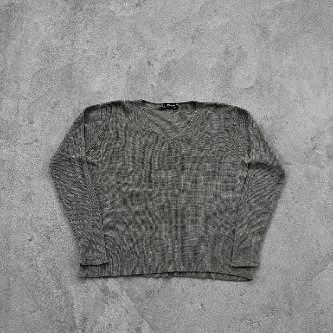 Salvatore Ferragamo Vintage 90s Salvatore Ferragamo Knit Sweater Size US L / EU 52-54 / 3 - 1 Thumbnail