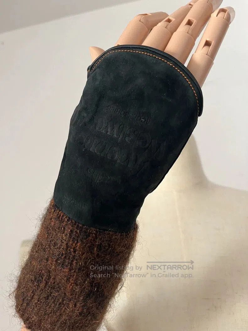 Vivienne Westwood Vivienne Westwood Leather Knit Gloves . Size ONE SIZE - 2 Thumbnail
