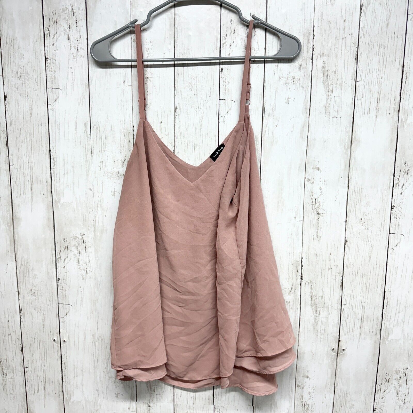 Other Torrid Plus M/L Blouse Top Sleeveless Solid Polyester V-Neck Size L / US 10 / IT 46 - 1 Thumbnail