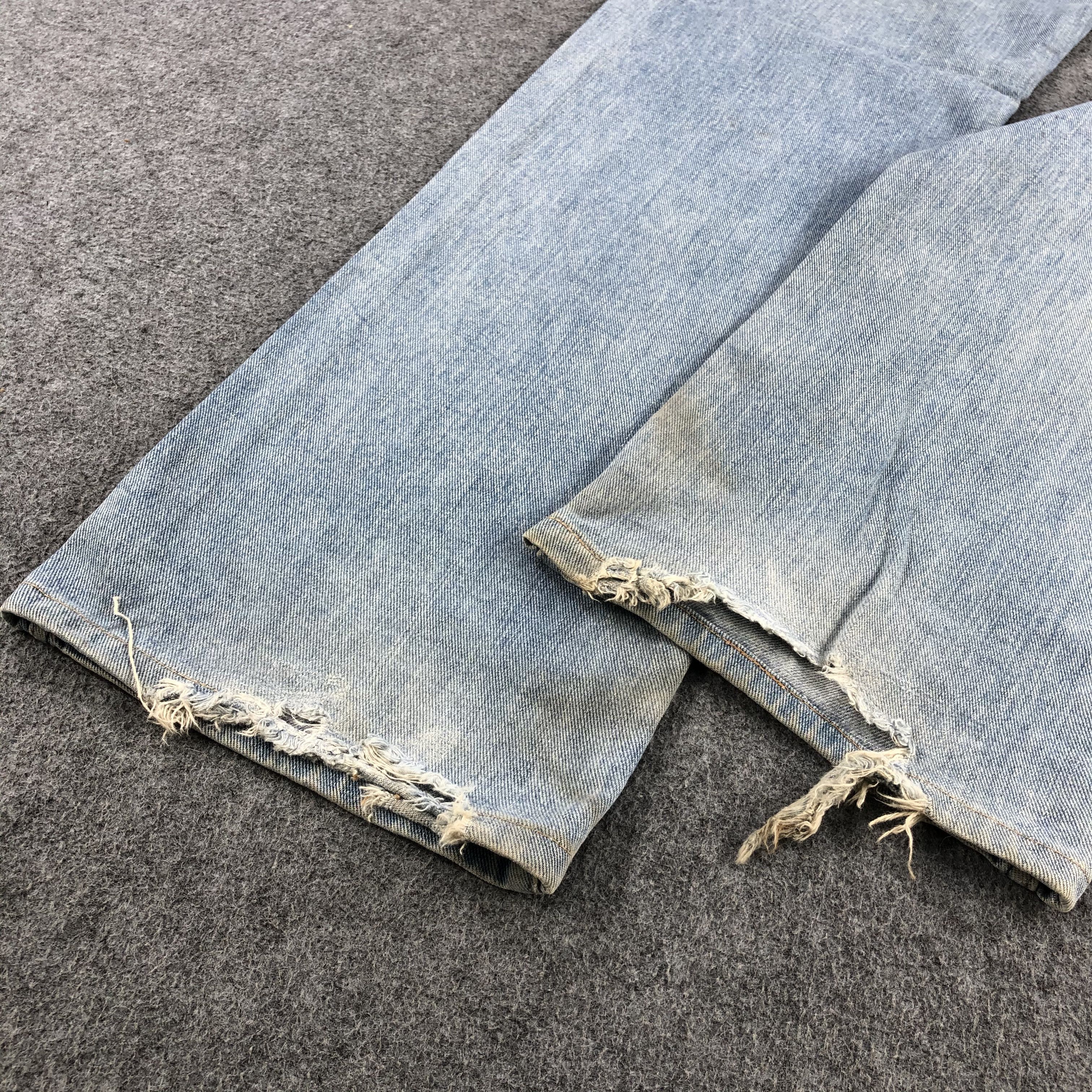 Vintage Vintage Light Wash Wrangler Jeans-J1726 Size US 31 - 5 Thumbnail