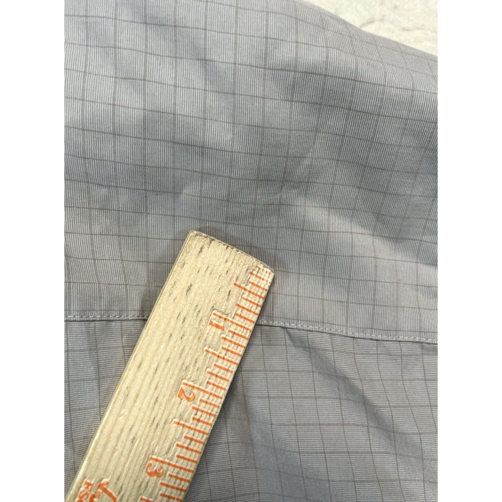 Oakley Oakley Button-Up Short Sleeve Shirt Beige Squares Men's Size Large Pockets Bre breathable Easy Care Lightweight Checkbox? Size US L / EU 52-54 / 3 - 5 Thumbnail