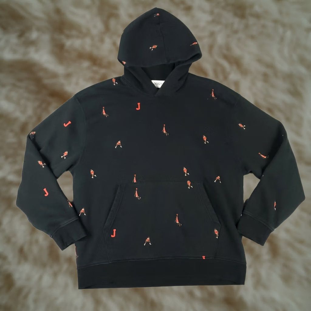Jordan Brand Jordan Hoodie Mens Large Black Over Print Pullover Sweatshirt Sweatshirt Pullover Hoodie Jacket Nike Jordan Logo All Seasons Hooded Pockets Mens Size US L / EU 52-54 / 3 - 1 Thumbnail