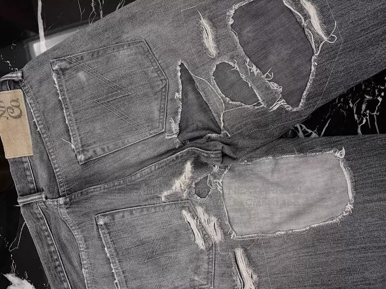 Neighborhood Neighborhood size S Ripped Patchwork King Jeans Size US 27 - 8 Thumbnail