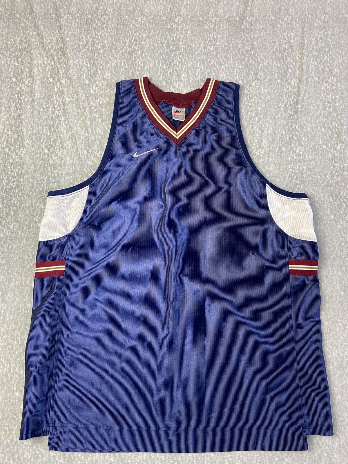 Nike Vintage 90s Nike Basketball Sleeveless T-Shirt Jersey Size US XL / EU 56 / 4 - 1 Thumbnail