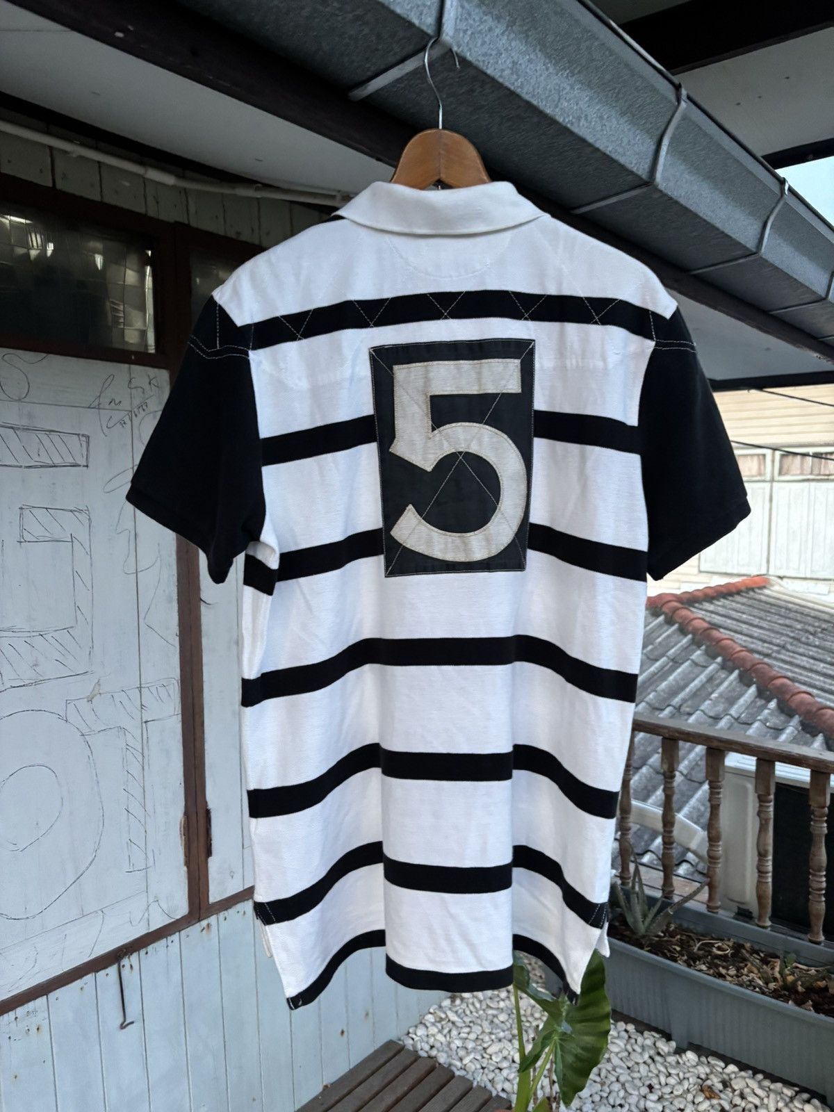 Polo Ralph Lauren Polo RL Champ Shield 5 Patch Black & White Striped Polo Size US L / EU 52-54 / 3 - 2 Thumbnail