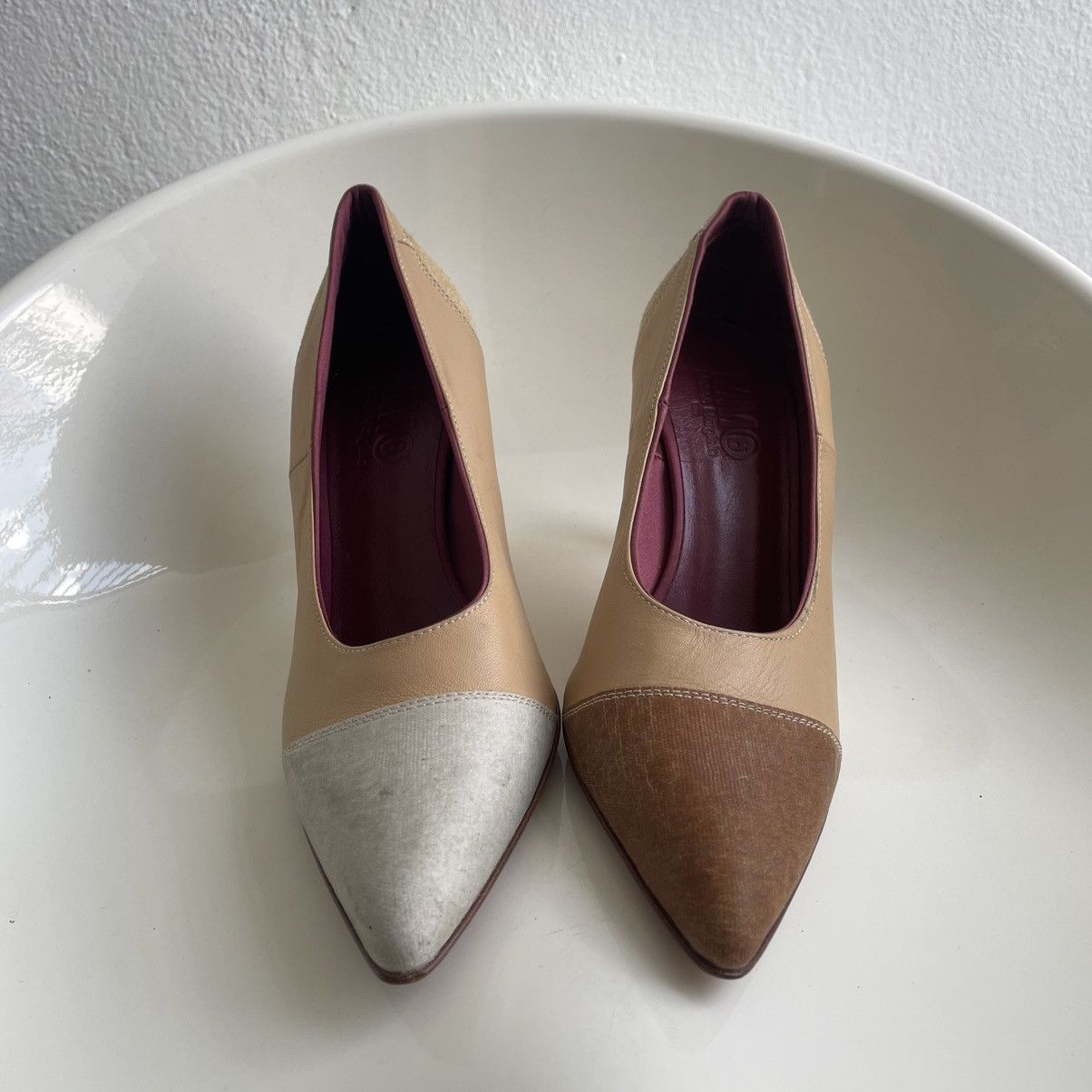 MM6 MM6 Maison Margiela Inside Out beige and brown pumps Size US 8 / IT 38 - 2 Thumbnail