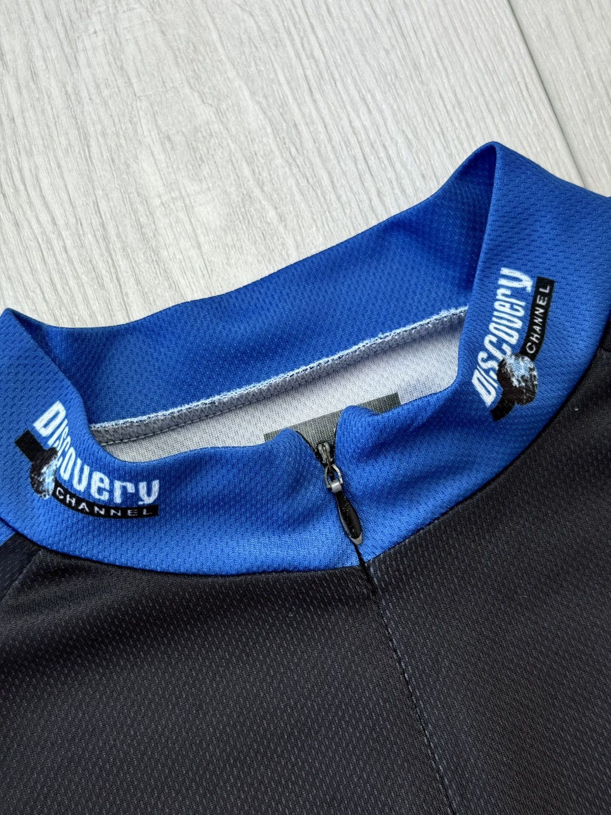 Other Vintage Discovery Channel Cycling Jersey 2007 Trek Final Y2K Size US L / EU 52-54 / 3 - 3 Thumbnail