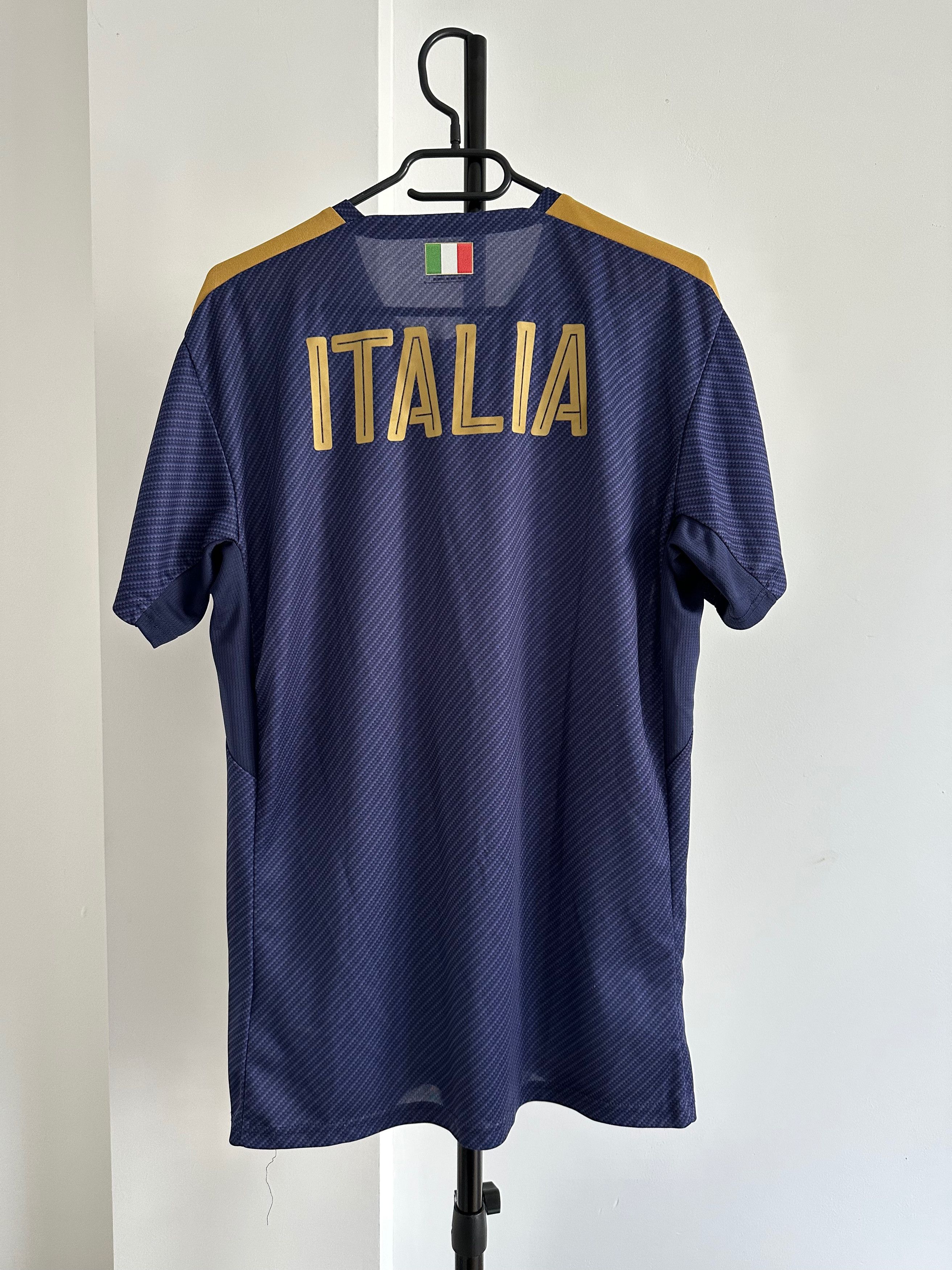 Puma 2006 ITALY Puma soccer team Stadium Tribute Blokecore Size US L / EU 52-54 / 3 - 9 Thumbnail