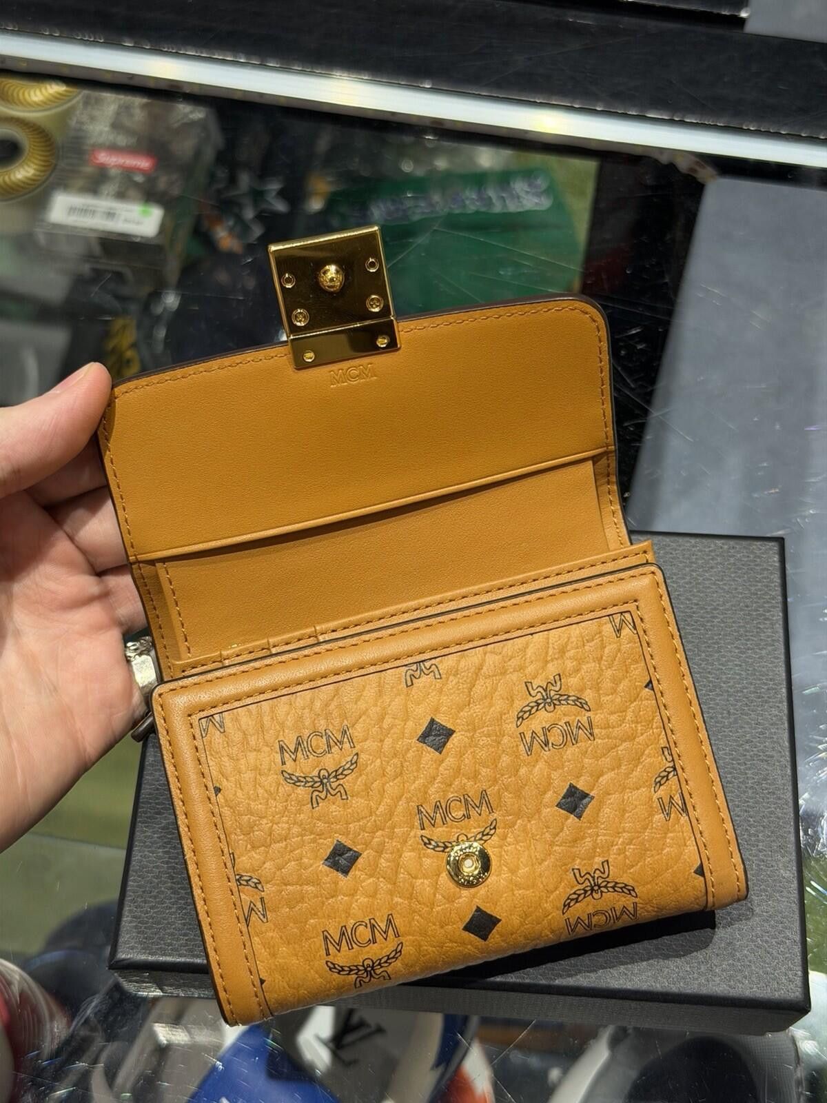 MCM MCM Visetos Tri-fold Leather Wallet Camel Monogram Women Size ONE SIZE - 8 Thumbnail