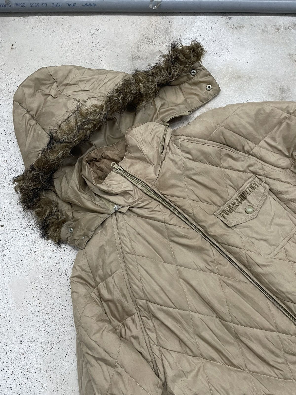 Japanese Brand Town & Country Fur Capes Winter LGB Style Size US L / EU 52-54 / 3 - 3 Thumbnail