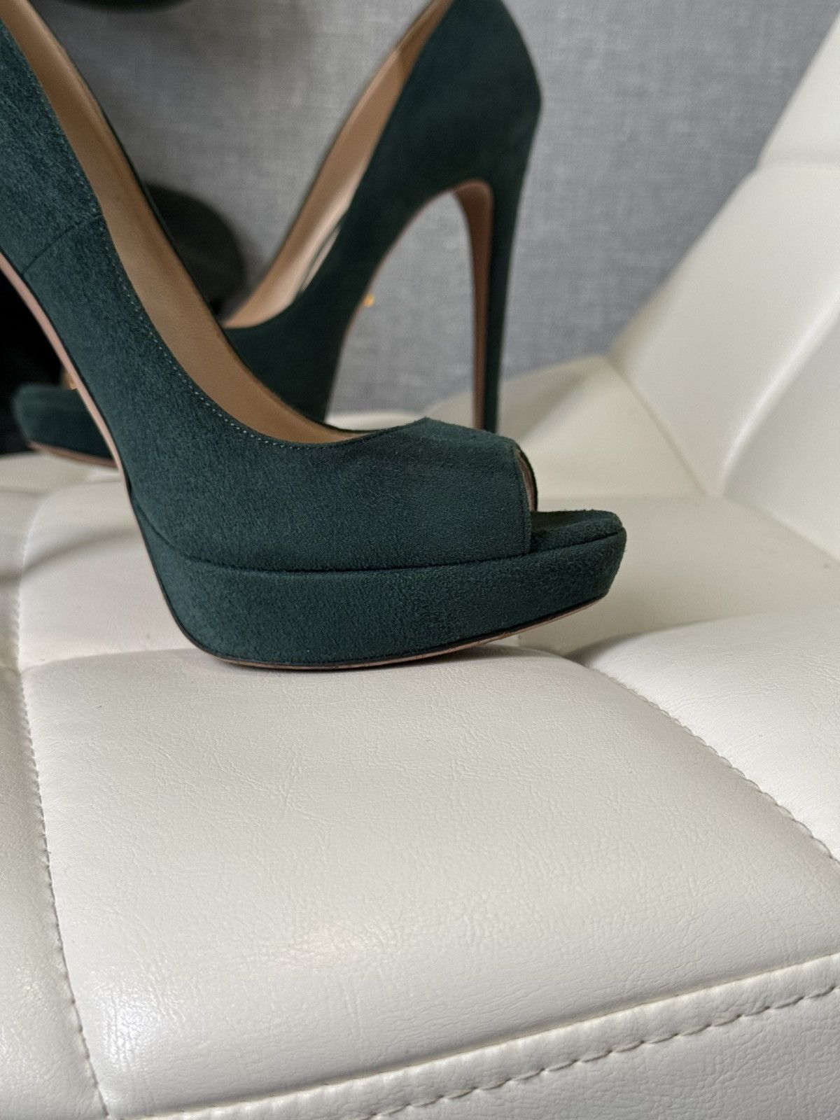 Prada Prada Green Suede Platform Peep Toe Stiletto High Heel Pumps Size US 7.5 / IT 37.5 - 7 Thumbnail