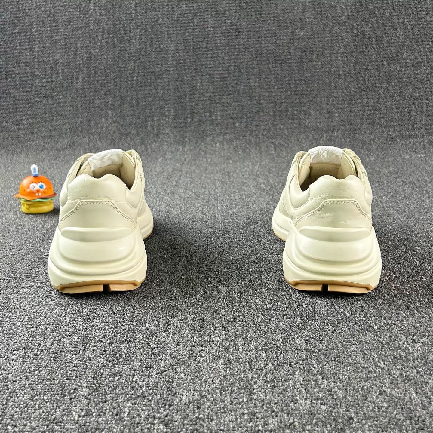 Gucci Gucci Mickey Mouse Print Dad Shoes 37.5 Size US 7 / IT 37 - 5 Thumbnail