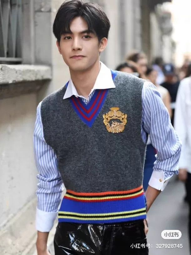 Versace Versace Color Block Wool Vest Slim 46 Unisex Size US S / EU 44-46 / 1 - 1 Thumbnail