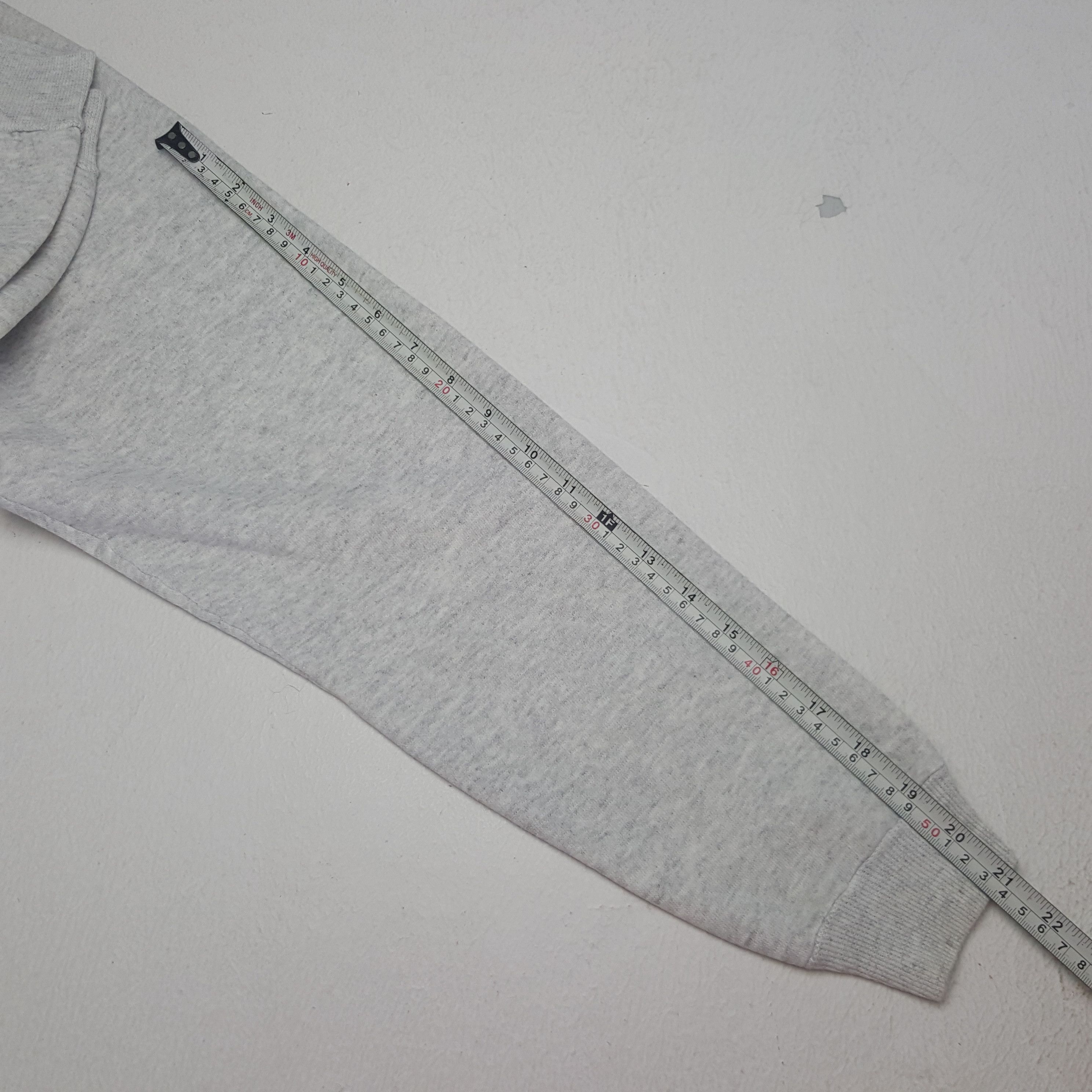 Vintage Vintage Massapequa New York Sweatshirt Size US L / EU 52-54 / 3 - 8 Thumbnail