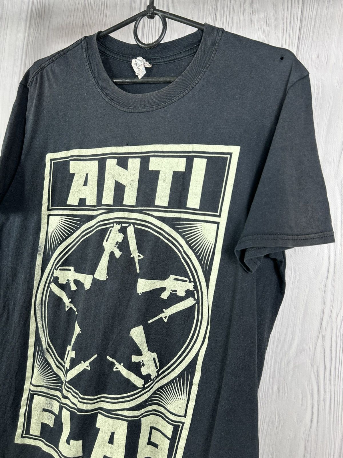 Band Tees Vintage Anti Flag Punk Rock Band T-Shirt Size M Rare Size US M / EU 48-50 / 2 - 3 Thumbnail