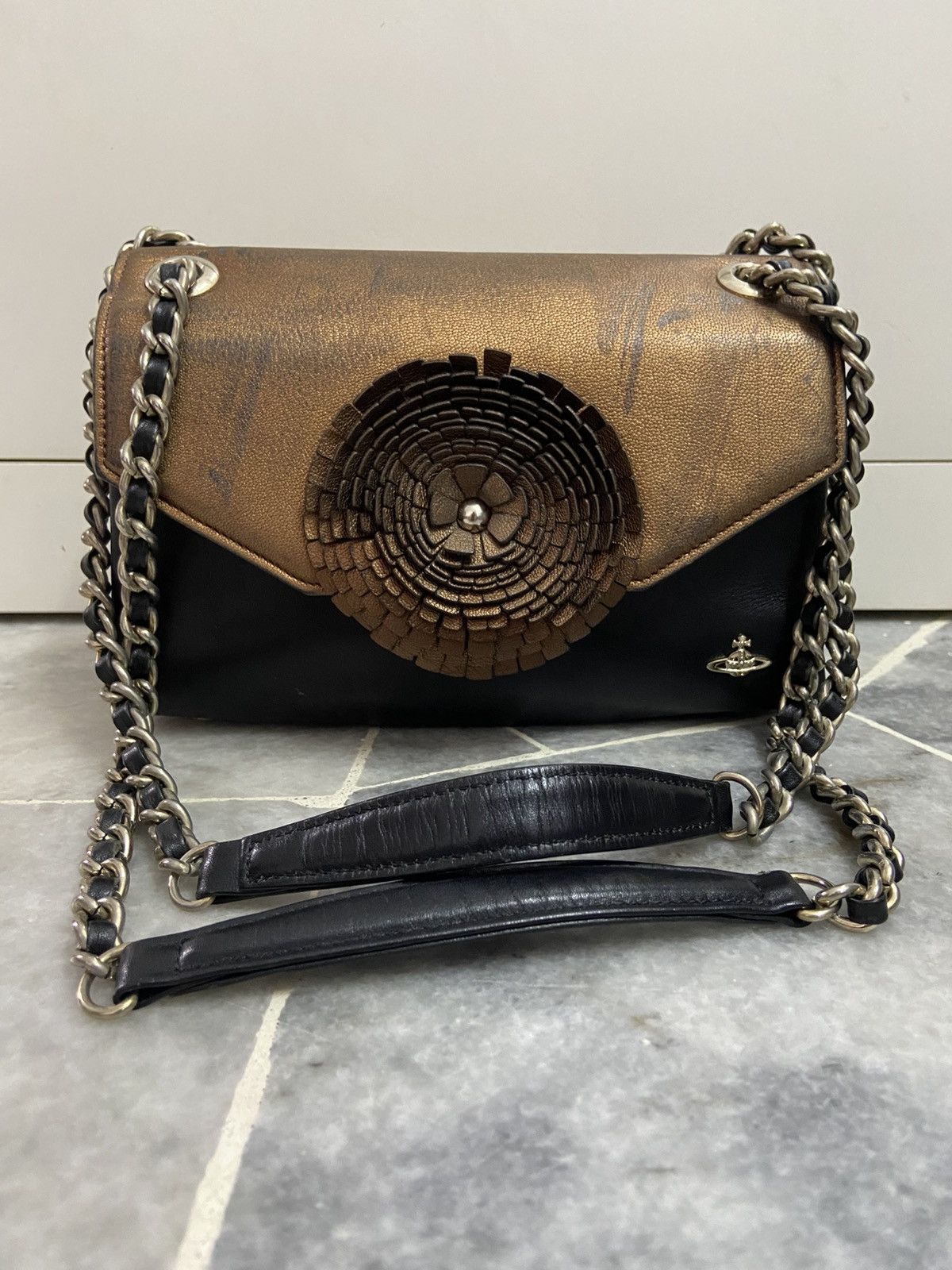 Vivienne Westwood Vivienne Westwood Chain Leather Shoulder Bag Size ONE SIZE - 1 Thumbnail