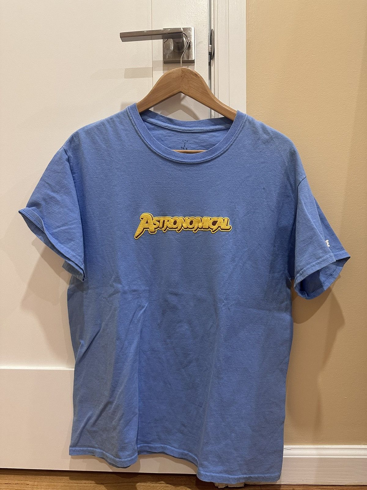 Travis Scott Travis Scott Fortnite T Shirt Size US M / EU 48-50 / 2 - 1 Thumbnail