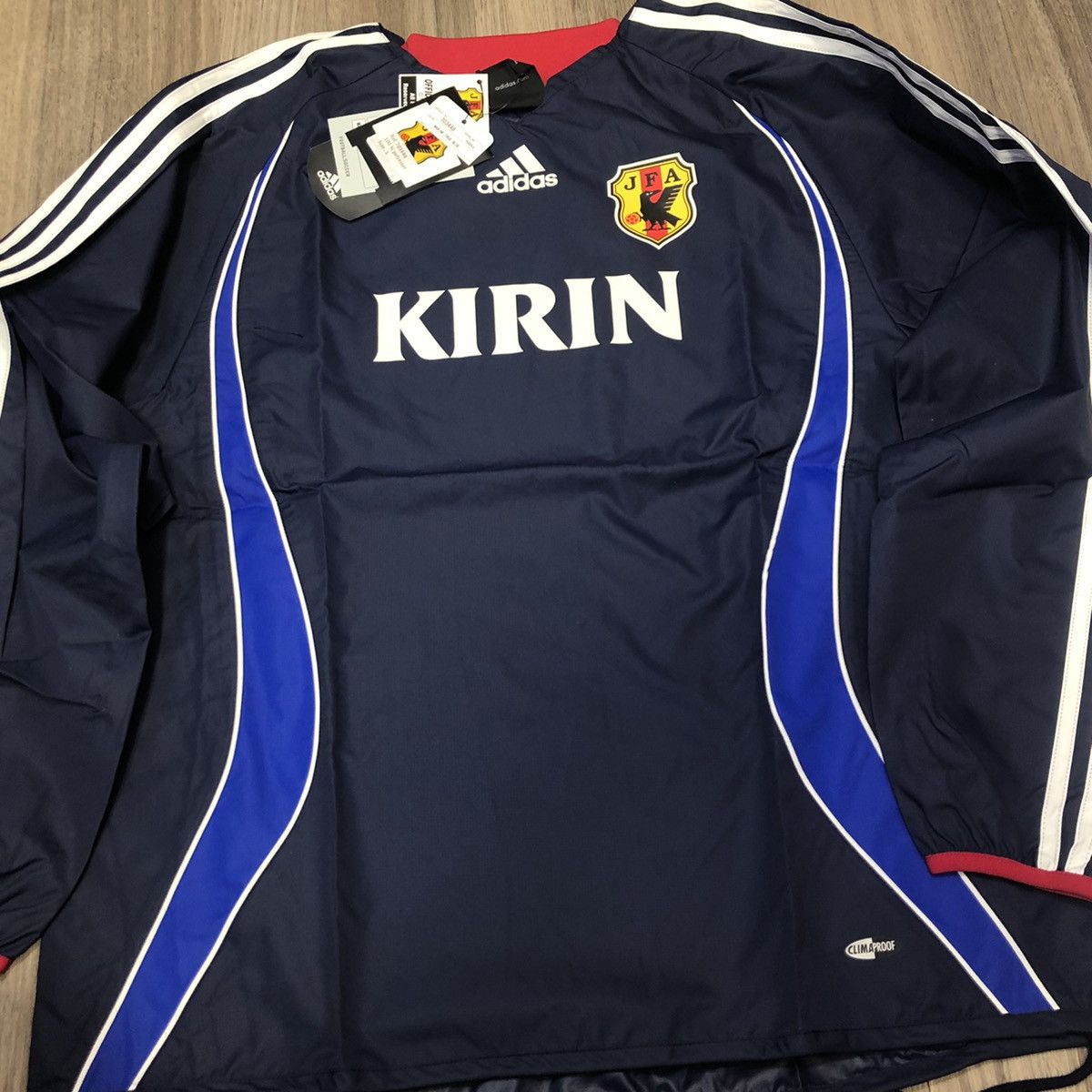 Adidas Japan 2006 training sweater (Bnwt) Size US S / EU 44-46 / 1 - 3 Thumbnail
