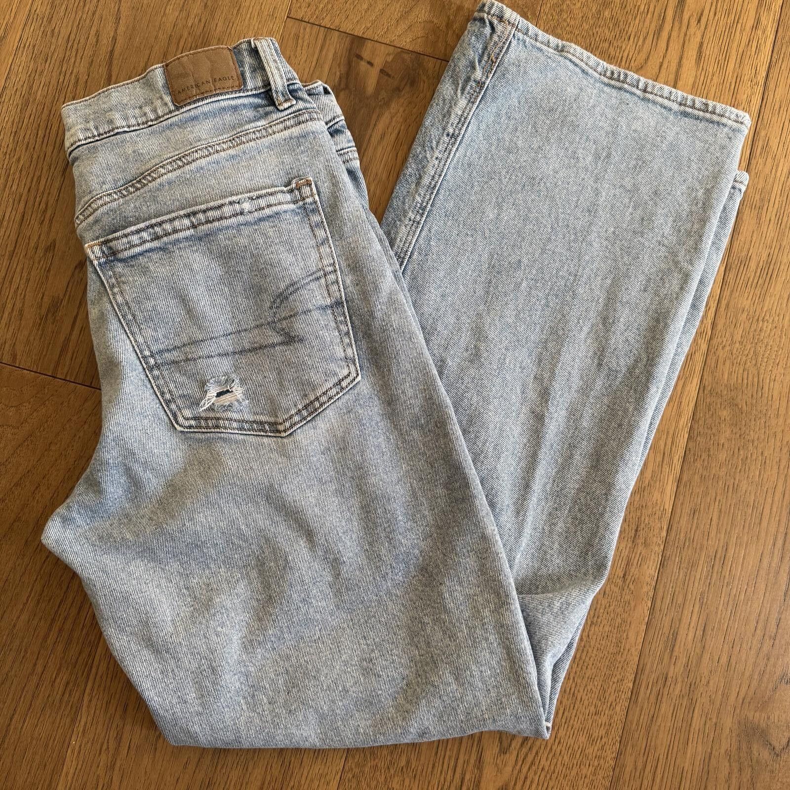 American Eagle Outfitters American Eagle Light Wash Strigid Distressed Jeans Size 6R Size 28" / US 6 / IT 42 - 4 Thumbnail