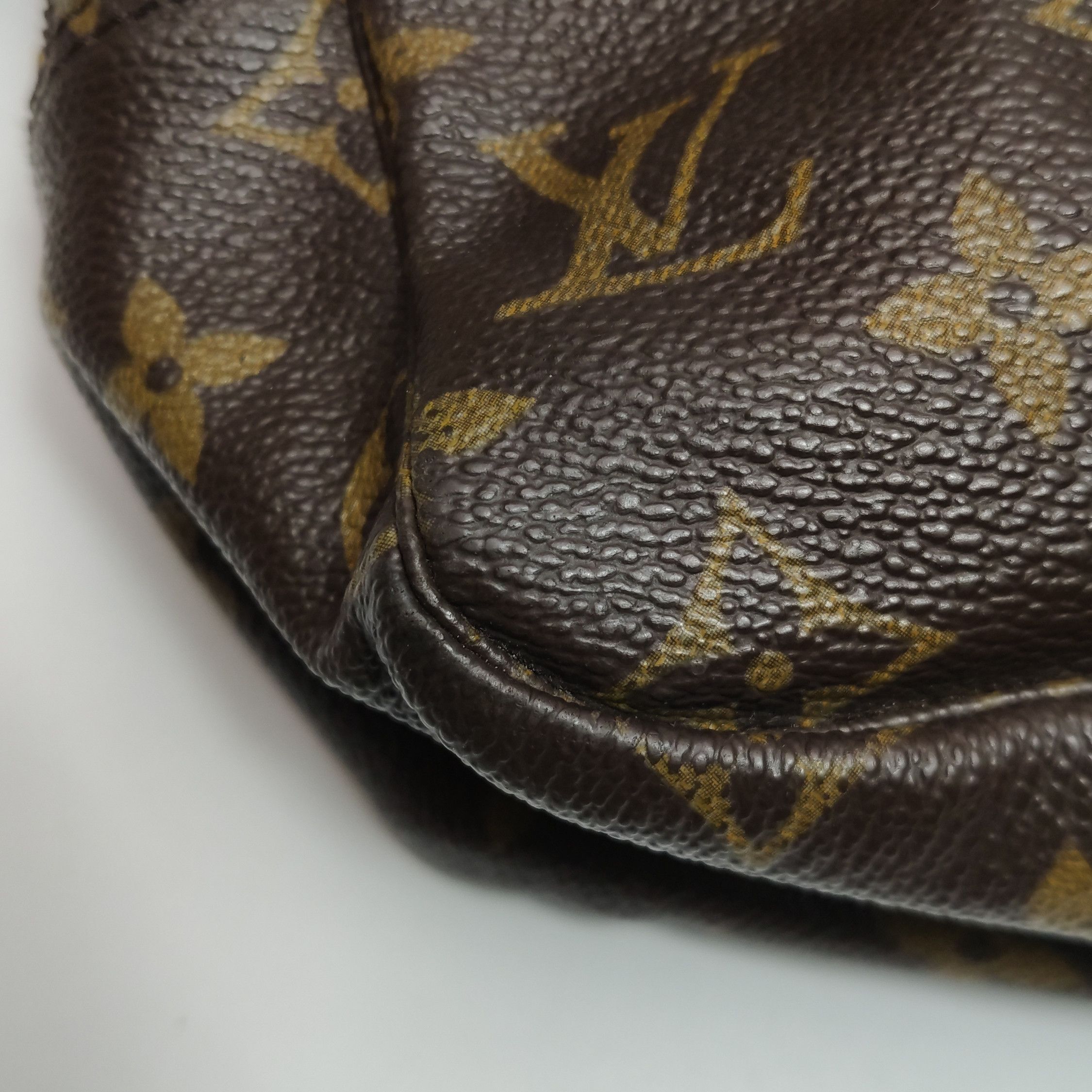Louis Vuitton Louis Vuitton (LV) TrousseToilette old flower zipper clutch Size ONE SIZE - 9 Thumbnail
