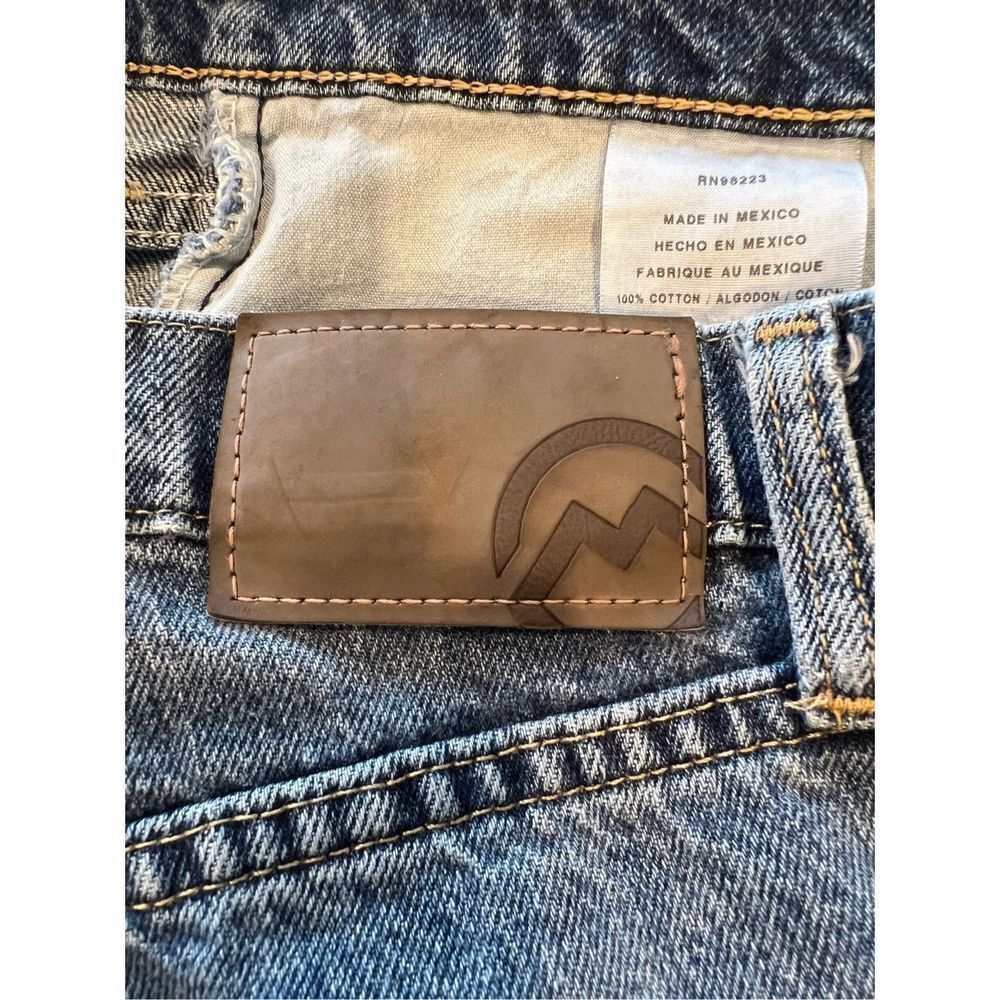 Other Magellan Outdoors Men's Classic Fit Jeans 32x34 Size US 32 / EU 48 - 12 Thumbnail