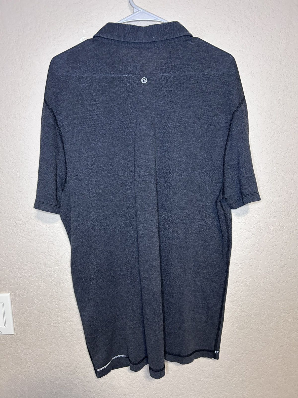 Lululemon Lululemon Tall Large Polo dark charcoal Size US XL / EU 56 / 4 - 2 Thumbnail