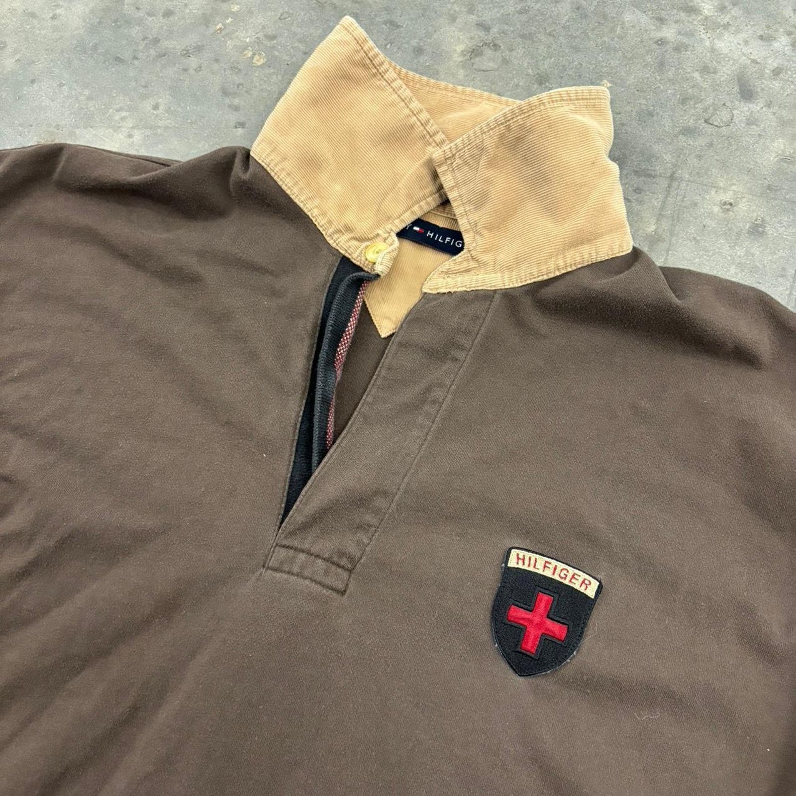 Tommy Hilfiger Vintage Y2K Style Tommy Hilfiger Brown Rugby Style Shirt Size US XL / EU 56 / 4 - 1 Thumbnail
