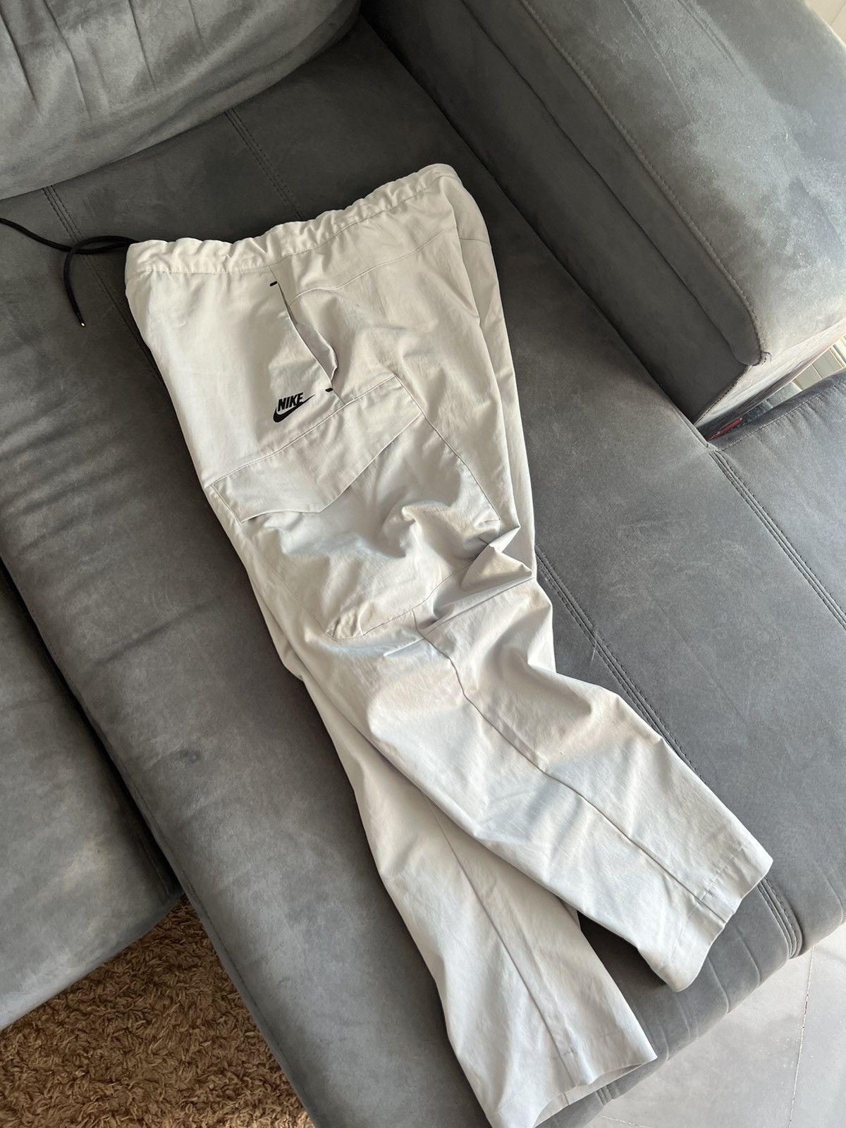 Nike Nike tech nylon pants drill Size US 34 / EU 50 - 1 Thumbnail