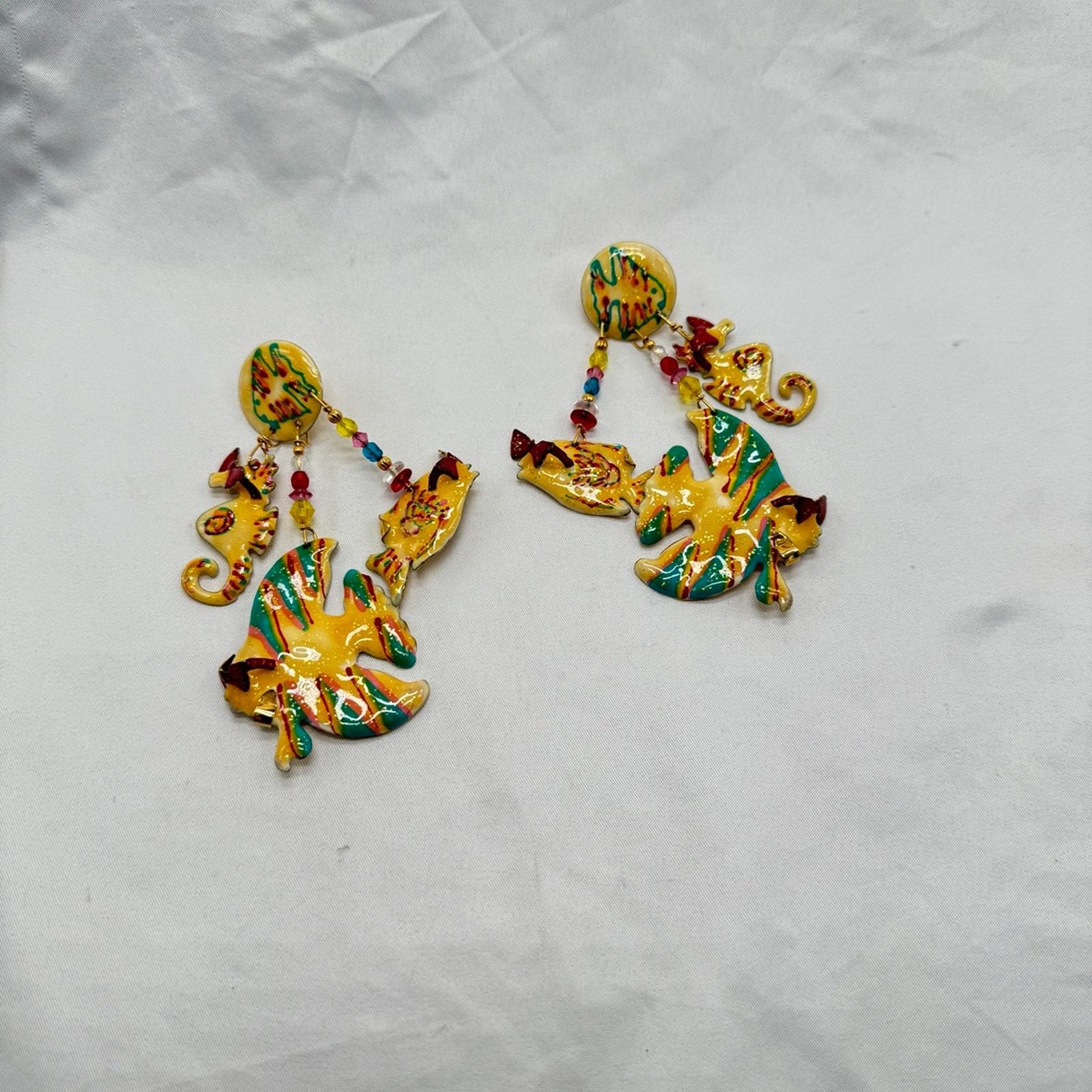 Other VTG rare!! HTF! Lunch at the Ritz enamel dangle earrings Size ONE SIZE - 3 Thumbnail
