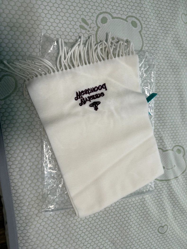 Vivienne Westwood Vivienne Westwood White wool scarf Size ONE SIZE - 2 Thumbnail