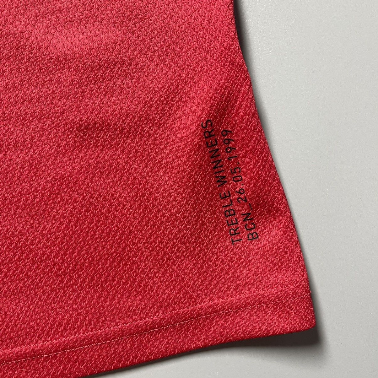 Adidas MAN UNITED ADIDAS 2019/2020 SOCCER HOME JERSEY #18 FERNANDES Size US S / EU 44-46 / 1 - 8 Thumbnail