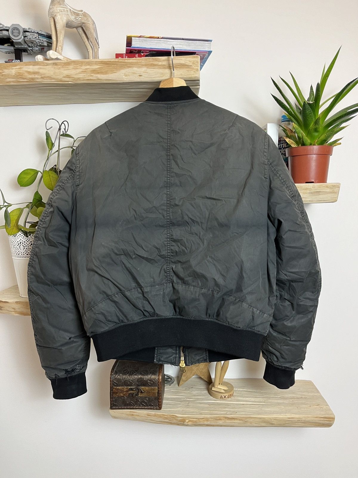 Acne Studios Acne Studios 13AW Black Sid Down Ma-1 Bomber very rare hype Size US S / EU 44-46 / 1 - 2 Thumbnail