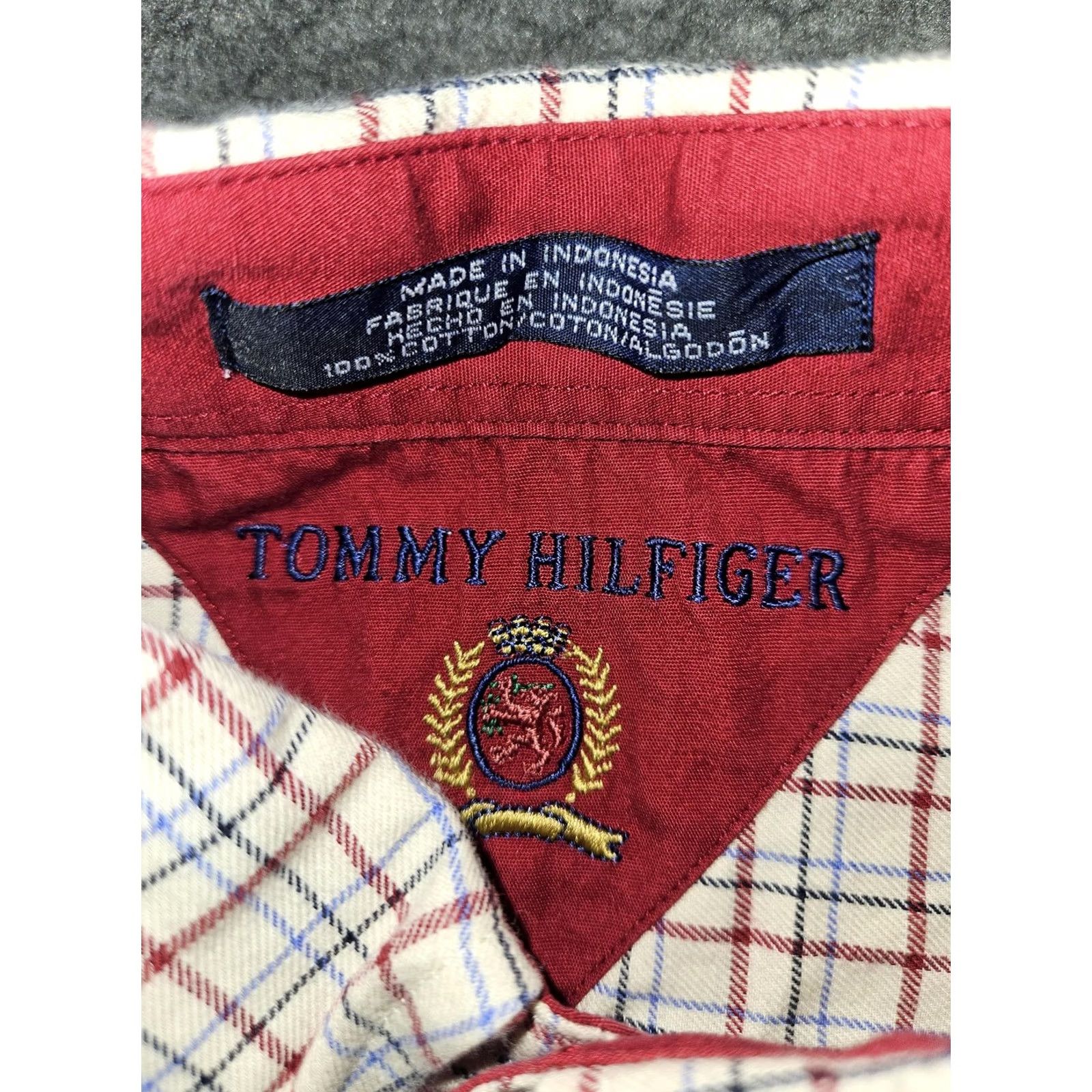 Tommy Hilfiger Tommy Hilfiger Shirt Mens XL White Plaid Button-Up Long Sleeve Crest Logo Size US XL / EU 56 / 4 - 2 Thumbnail