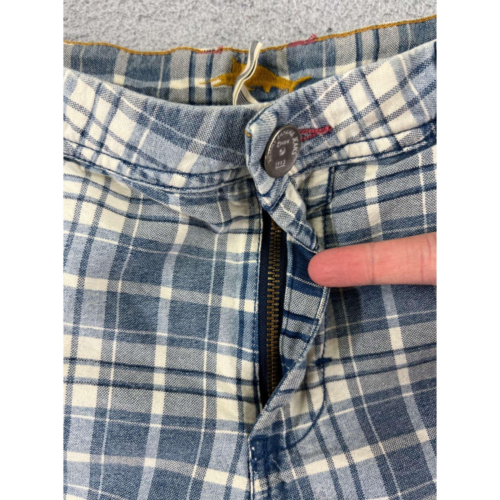 Tommy Bahama Tommy Bahama Shorts Mens 30 Blue Plaid 100% Cotton Woven Beach Vacation Vegas Size US 30 / EU 46 - 6 Thumbnail