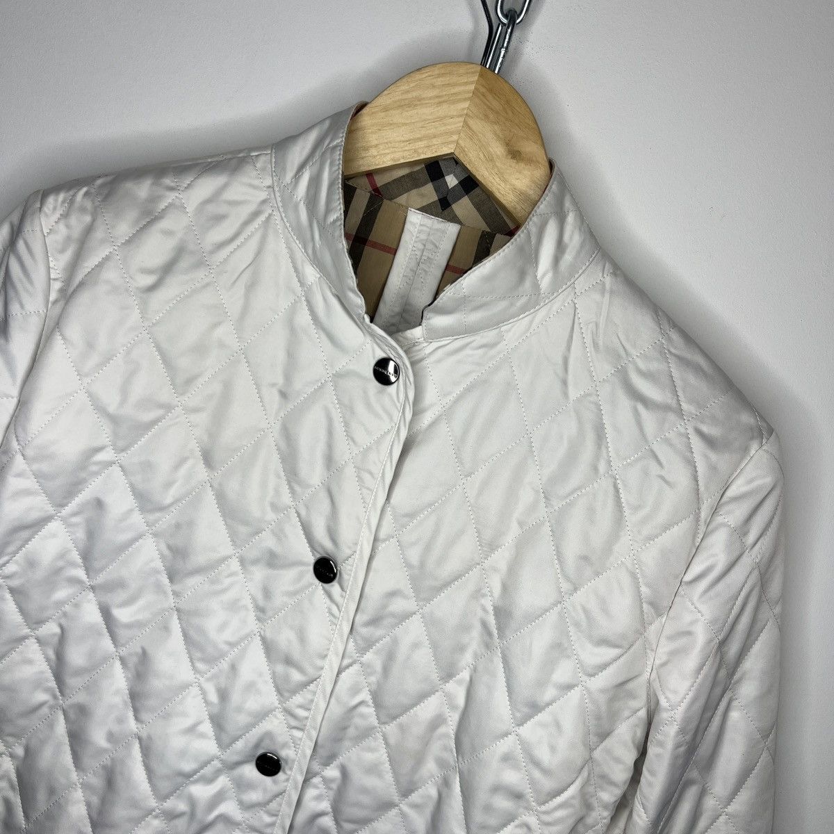 Burberry Burberry London White Puffer Jacket Quileted Nova Check Size S / US 4 / IT 40 - 4 Thumbnail
