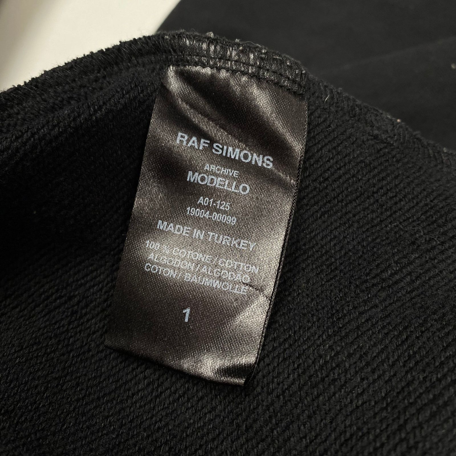 Raf Simons Raf Simons Archive Redux AW01 Antwerp Hoodie Size US XS / EU 42 / 0 - 8 Thumbnail