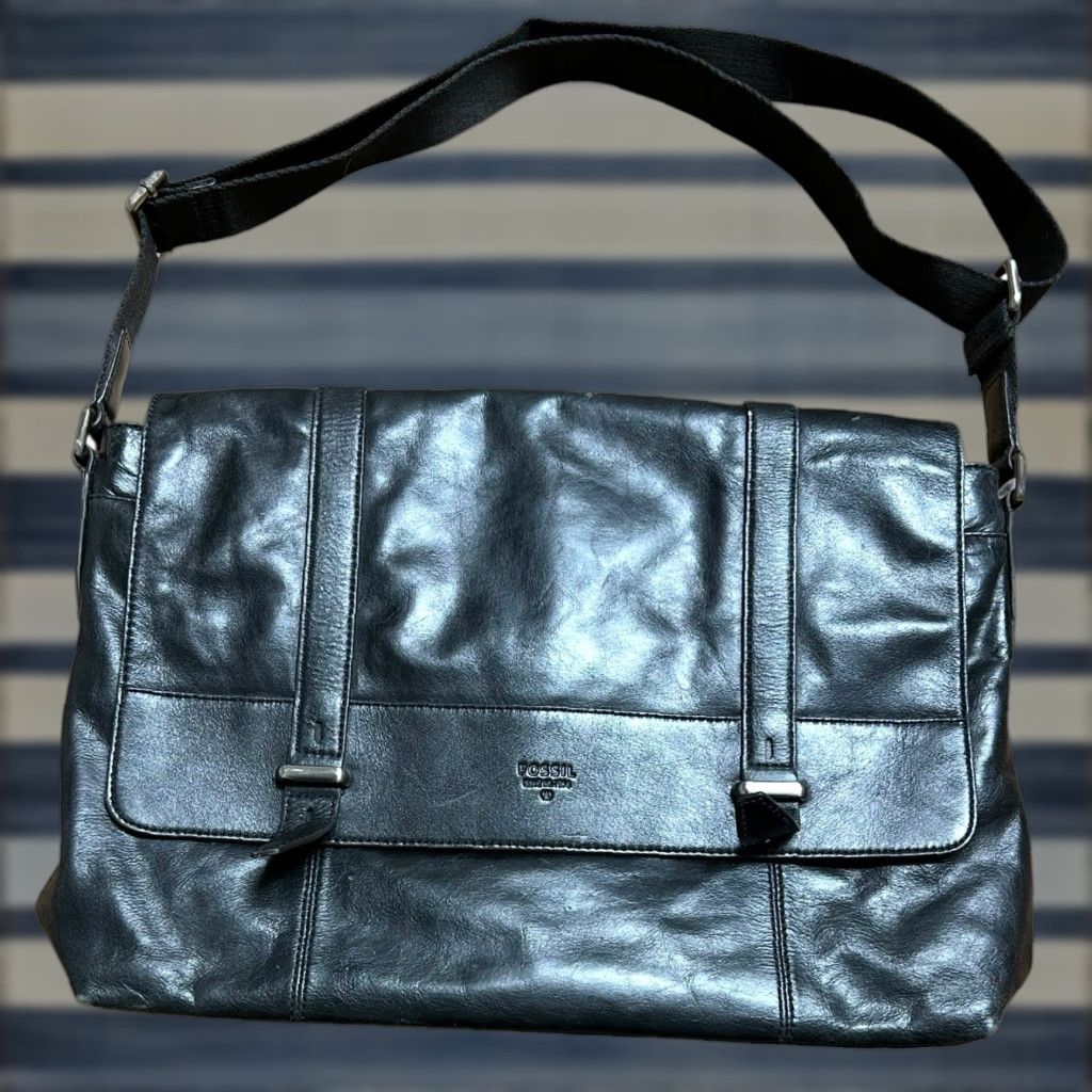 Fossil FOSSIL Black Leather Crossbody Messenger Laptop Bag Crossbody School Size ONE SIZE - 1 Thumbnail