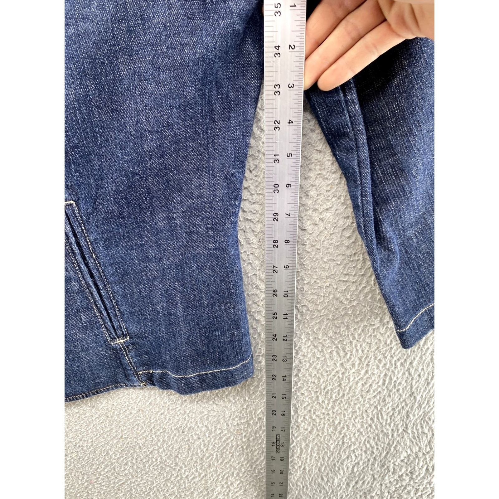 Liz Claiborne Liz Claiborne Denim Jacket Womens Size 1P Petite Dark Wash Button Up Jean Denim Casual Size 25" / US 0 / IT 36 - 4 Thumbnail