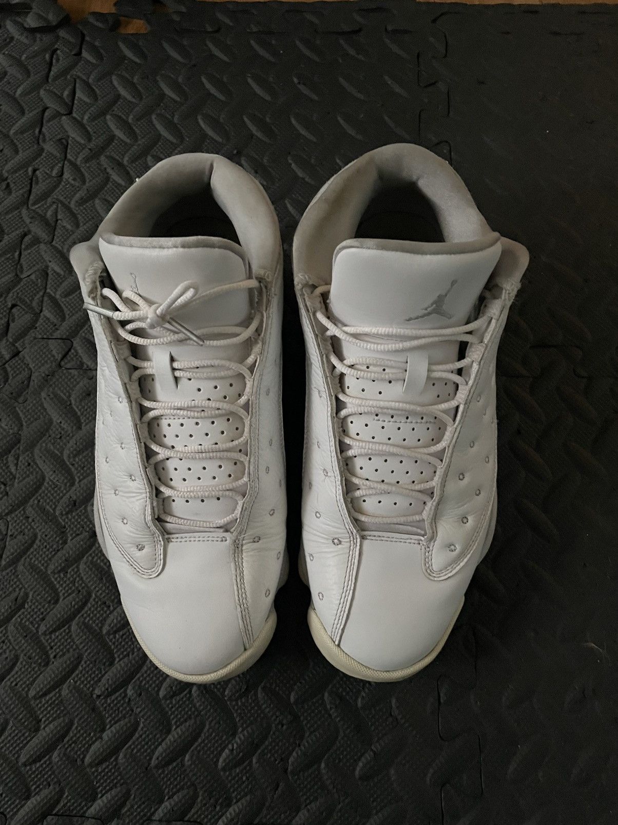 Jordan Brand Jordan 13 low pure platinum Size US 10.5 / EU 43-44 - 3 Thumbnail