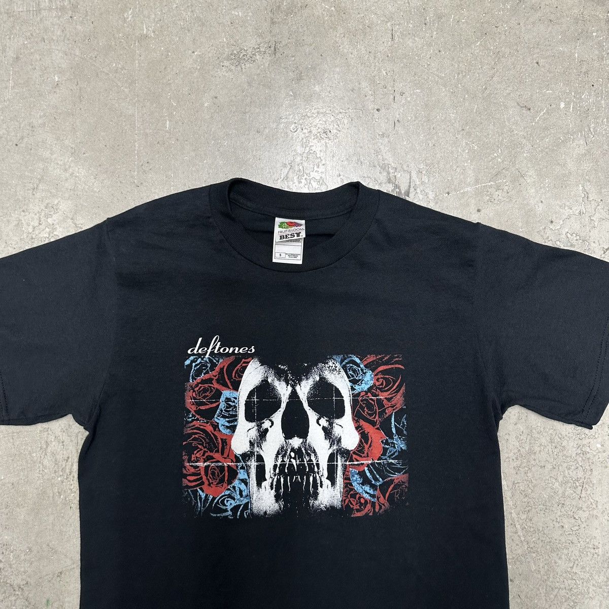 Band Tees × Vintage Vintage Y2K 2000s 2003 Original Deftones Album Cover T-Shirt Size US S / EU 44-46 / 1 - 2 Thumbnail