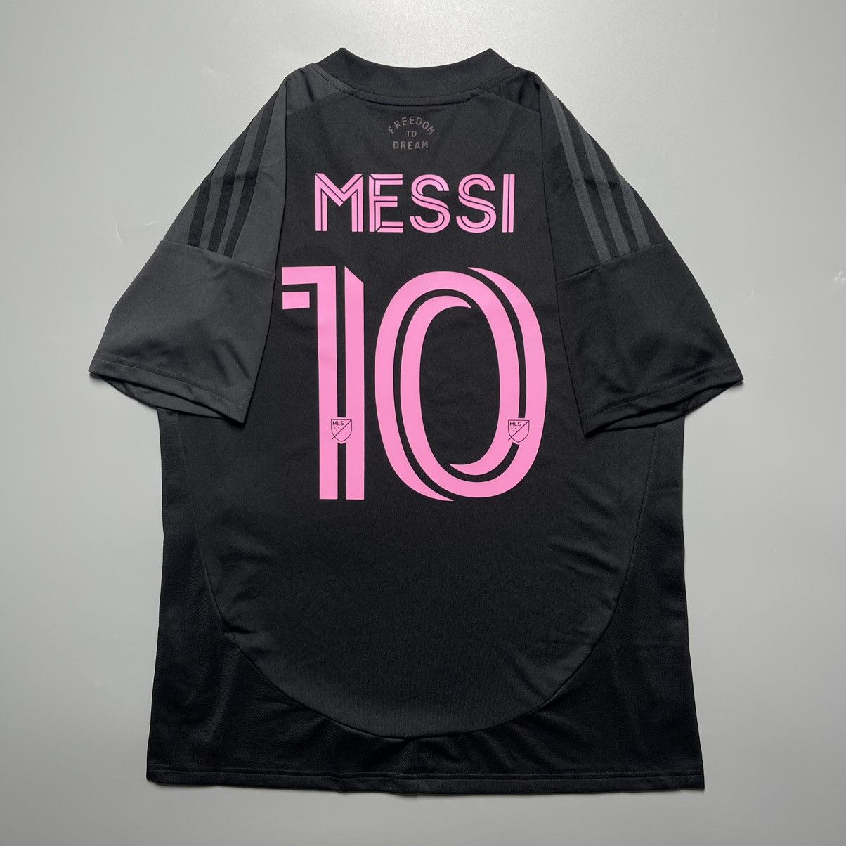 Vintage INTER MIAMI ADIDAS 2025/2026 FOOTBALL AWAY JERSEY #10 MESSI Size L / US 10 / IT 46 - 1 Thumbnail