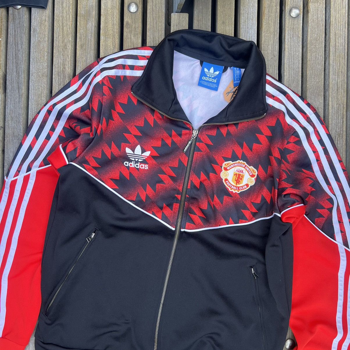 Adidas Retro Manchester United zip up track jacket Size US M / EU 48-50 / 2 - 2 Thumbnail