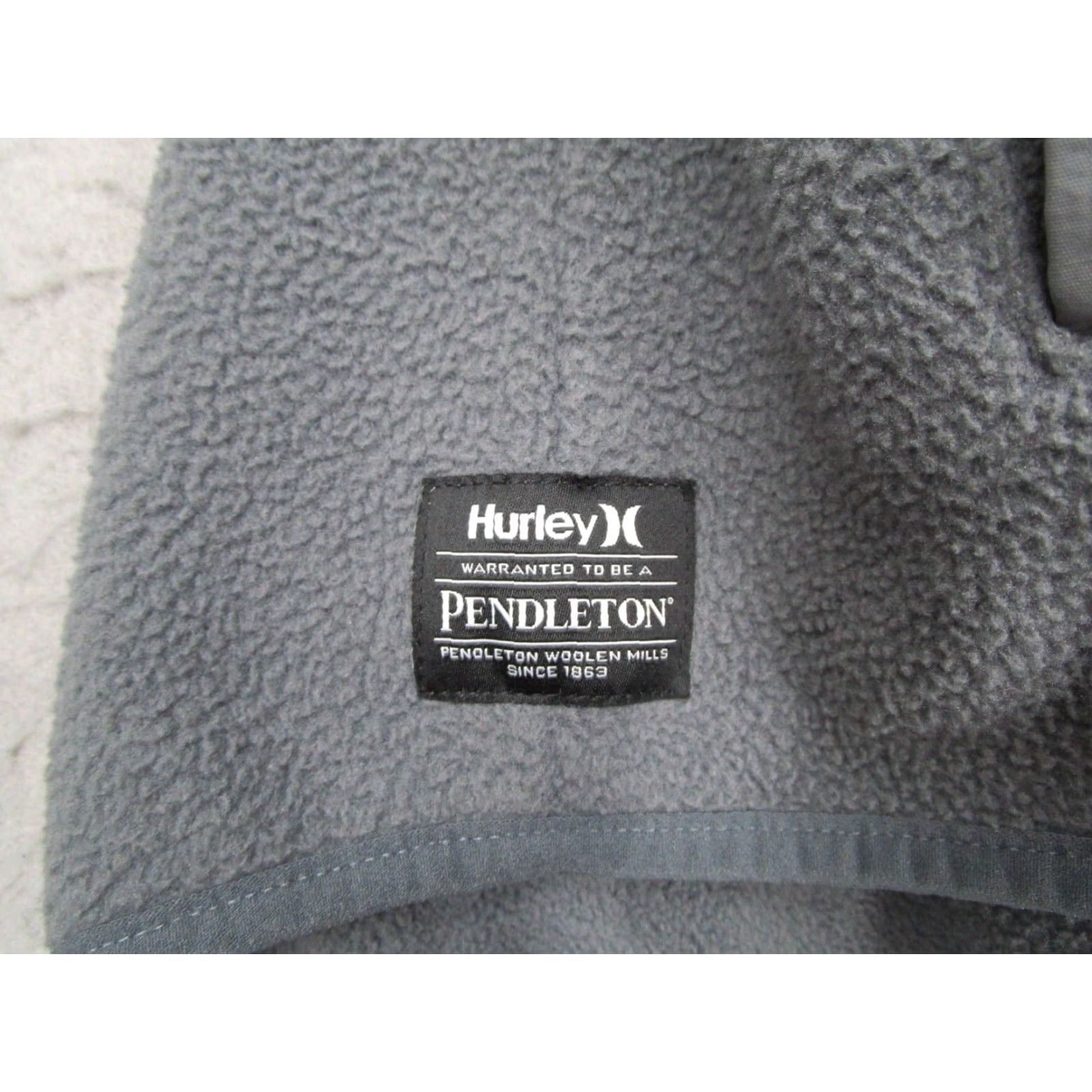 Hurley Hurley Pendleton Jacket Mens XL Gray Fleece 1/4 Zip Sherpa Pullover Size US XL / EU 56 / 4 - 4 Thumbnail